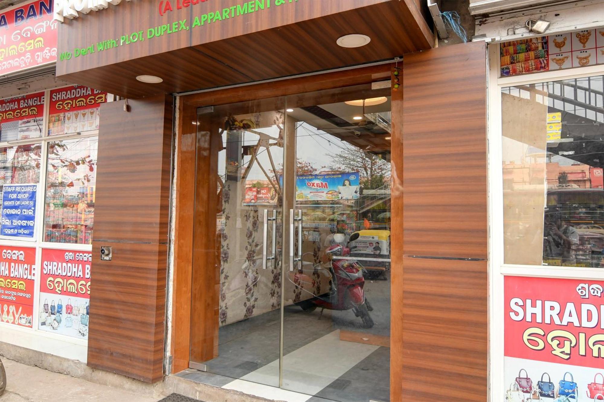 Hotel O Mahalaxmi Lodge Urāli Екстериор снимка